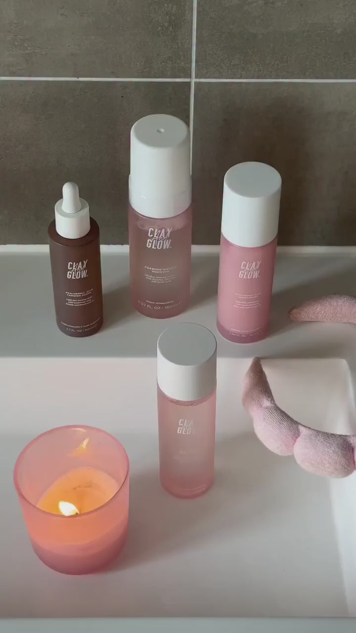 Tell us: Sunday skincare or Monday reset? 🫧
Soft skin, slow vibes, and a girl enjoying her routine.

🎁 WIN a FREE product!
1. How? Like + comment on every post.
2. (You can comment more than once)
3. Make sure you’re following us!
The winner will be announced next Tuesday. 🎉

📍Available at your nearest:
- @iciparisxlnl 
- @iciparisxlbe 
- @pourvousnl 🛍️